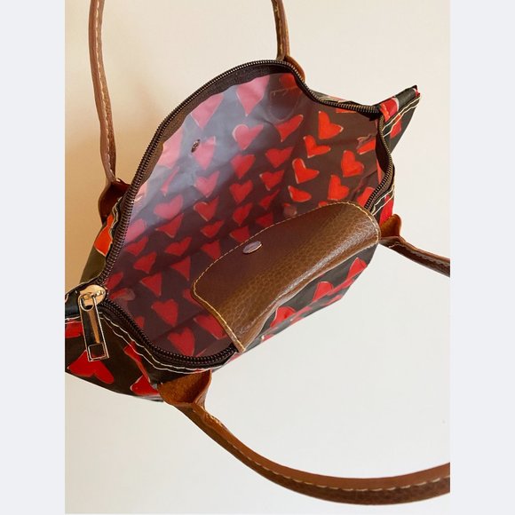 Hearts Foldable Nylon Zipper Purse Tote with Faux Leather Handles - Picture 3 of 8